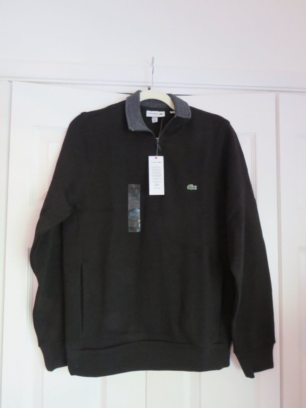 NWT Lacoste Men’s Black 1/4 Zip Pullover Sweatshirt Cotton – Size M